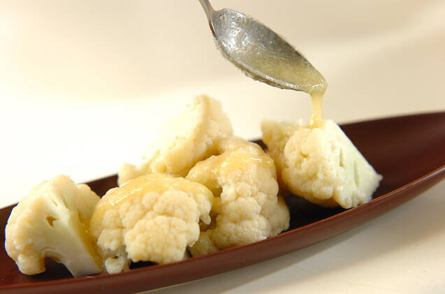 カリフラワーのチーズドレッシングがけの作り方の手順5