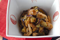 ナスとシメジのゴマ和え