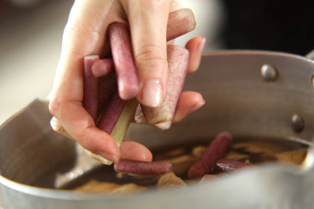 ズイキと油揚げの煮物の作り方の手順5