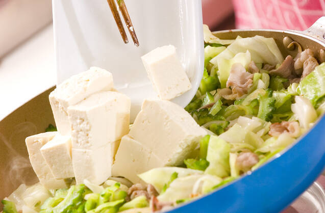 ゴーヤと豚肉の炒め物の作り方の手順3