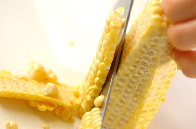 コーンカレーチャーハンの作り方の手順1