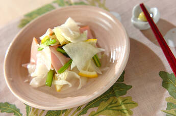 カブのレモンマリネ