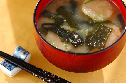 ワカメのみそ汁