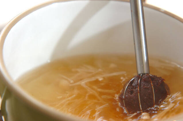 ジュンサイの赤だしの作り方の手順4