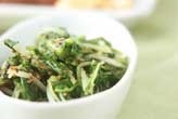 青菜の二色ゴマ和え