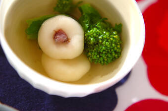 菜の花と白玉の彩り吸い物