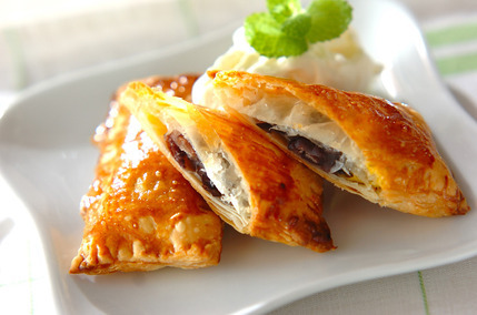 小豆パイクリーム添え