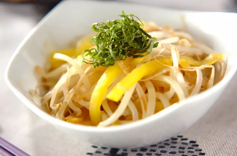 モヤシのたくあん炒め 副菜 レシピ 作り方 E レシピ 料理のプロが作る簡単レシピ モヤシのたくあん炒め 副菜 レシピ 作り方 E レシピ 料理のプロが作る簡単レシピ