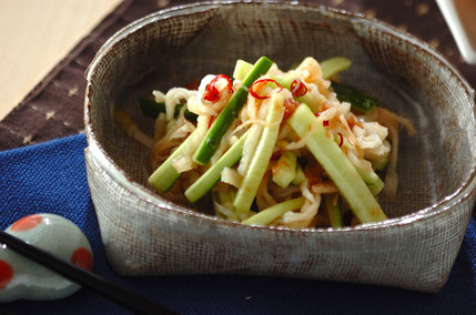 切干し大根の梅肉酢和え