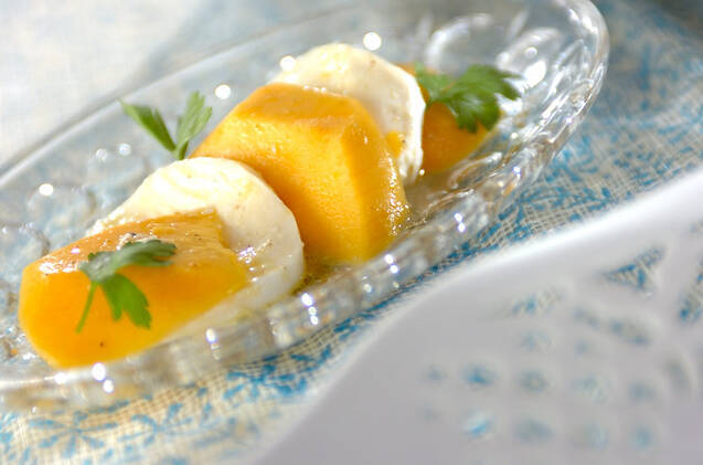 マンゴーとチーズのマリネ