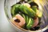 キュウリとエビの酢の物の作り方の手順