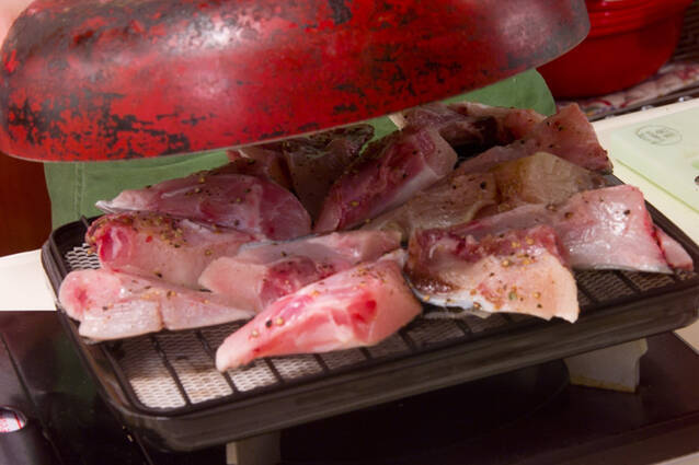 魚アラの香ばし焼きの作り方の手順2