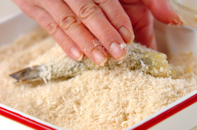 エビフライの作り方の手順5