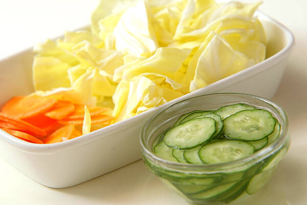 春キャベツの甘酢和えの作り方の手順1