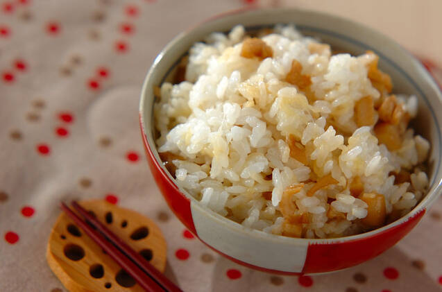 レンコンとチーズの甘辛混ぜご飯