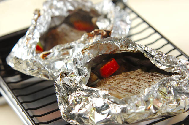 旨み凝縮！ホイルでアクアパッツァの作り方の手順6