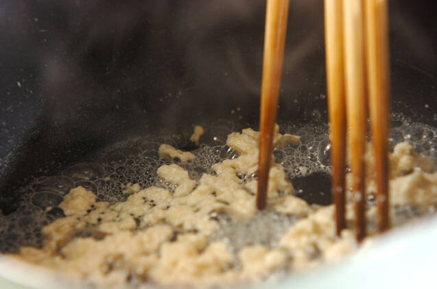 ヒジキ入りそぼろ豆腐の作り方の手順1