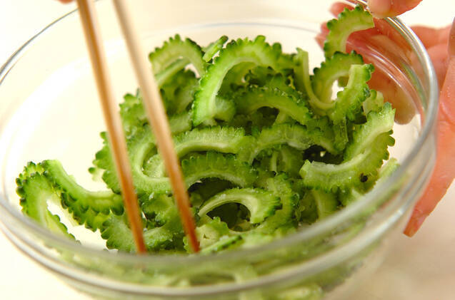 ゴーヤと豆腐の炒め物の作り方の手順1