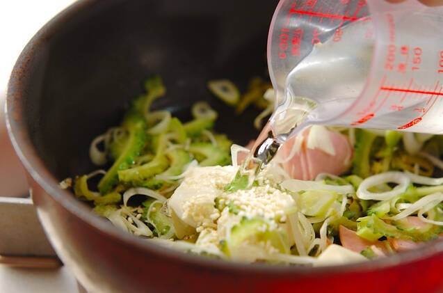 ゴーヤと豆腐の炒め物の作り方の手順5