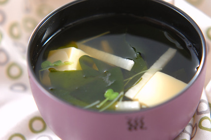 卵豆腐のお吸い物