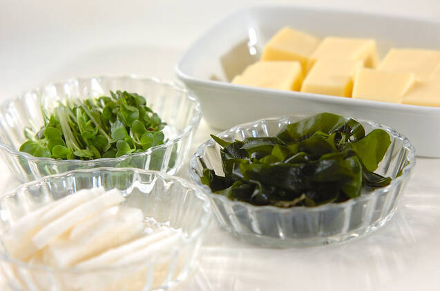 卵豆腐のお吸い物の作り方の手順1