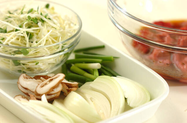 炒め牛肉のせご飯の作り方の手順1