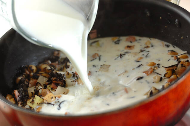 ヒジキと大豆のミルクスープの作り方の手順8