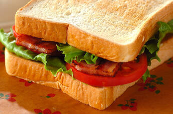 ベーコンレタスサンド