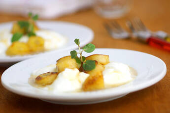 ヨーグルト・焼きバナナソース