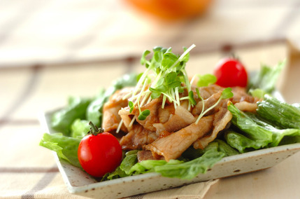 豚肉のオニオンジンジャー焼き