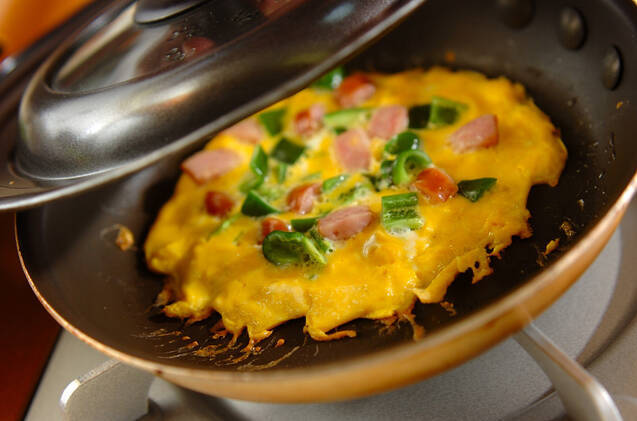 オープンオムレツの作り方の手順2