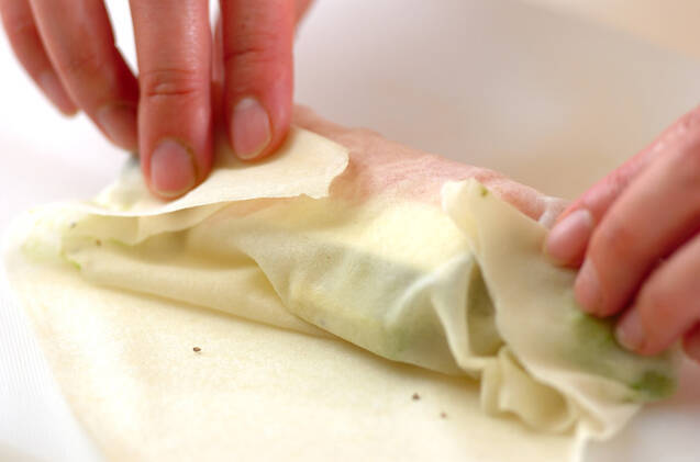 アボカドの揚げ春巻きの作り方の手順5