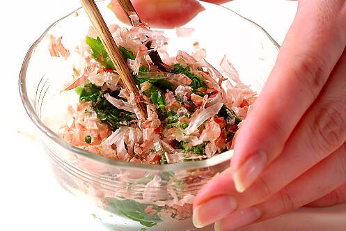 菜の花のおかか和えの作り方の手順3