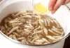 シメジのショウガ風味汁の作り方の手順3