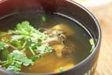 カキの吸い物・ショウガ風味