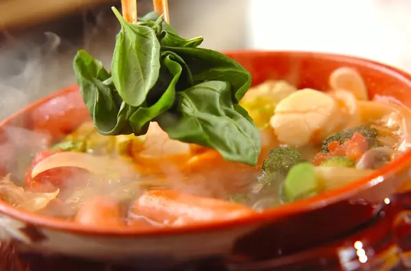 たっぷり野菜のイタリアントマト鍋の作り方2