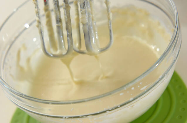 ライムのレアチーズケーキの作り方の手順4