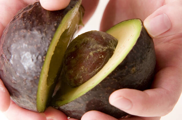 アボカド酢じょうゆ和えの作り方の手順2