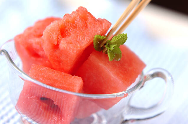 スイカのデザートの作り方の手順2