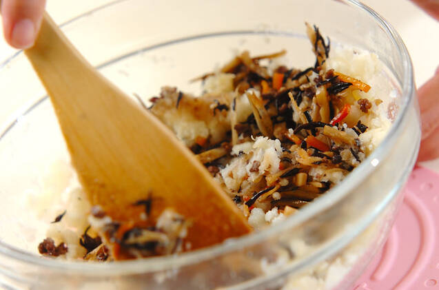 ヒジキ入り和風コロッケの作り方の手順8