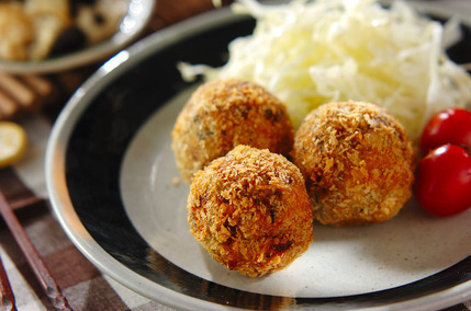 ヒジキ入り和風コロッケ