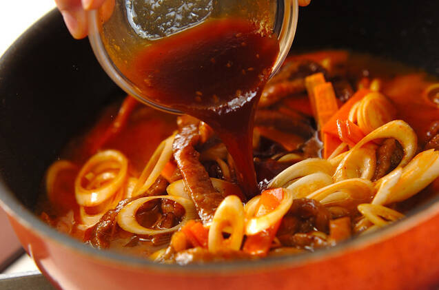 パリパリ揚げ素麺入り牛肉スープの作り方の手順4