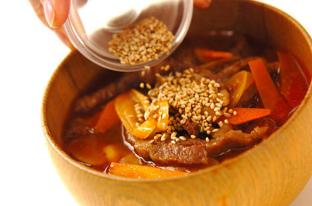 パリパリ揚げ素麺入り牛肉スープの作り方の手順5