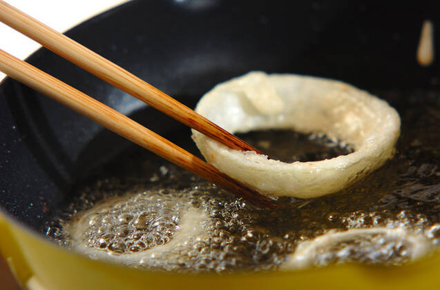 玉ネギのピリ辛揚げの作り方の手順4