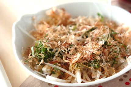 細切り大根サラダ