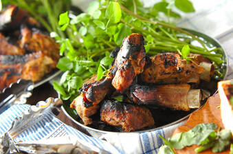 ゆでスペアリブのスパイシー焼き