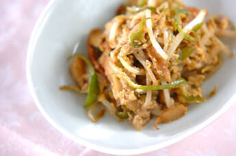 モヤシのソース卵とじ