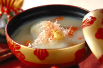 白みそ仕立てのお雑煮