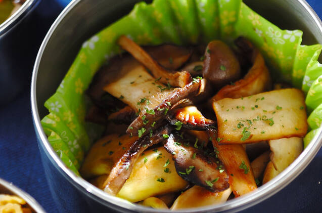 キノコの炒め物