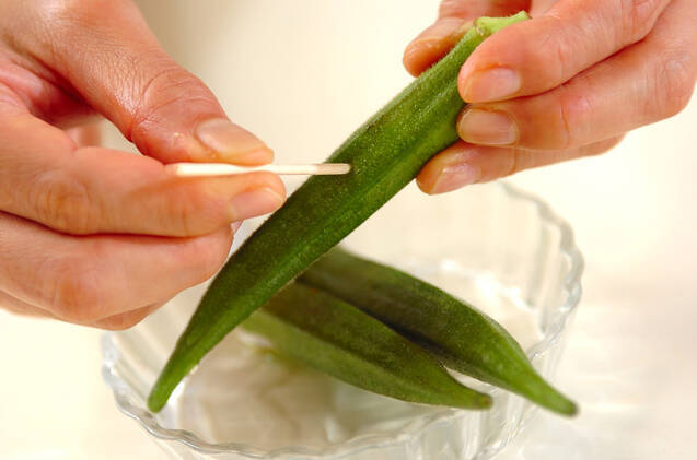 オクラののり和えの作り方の手順1